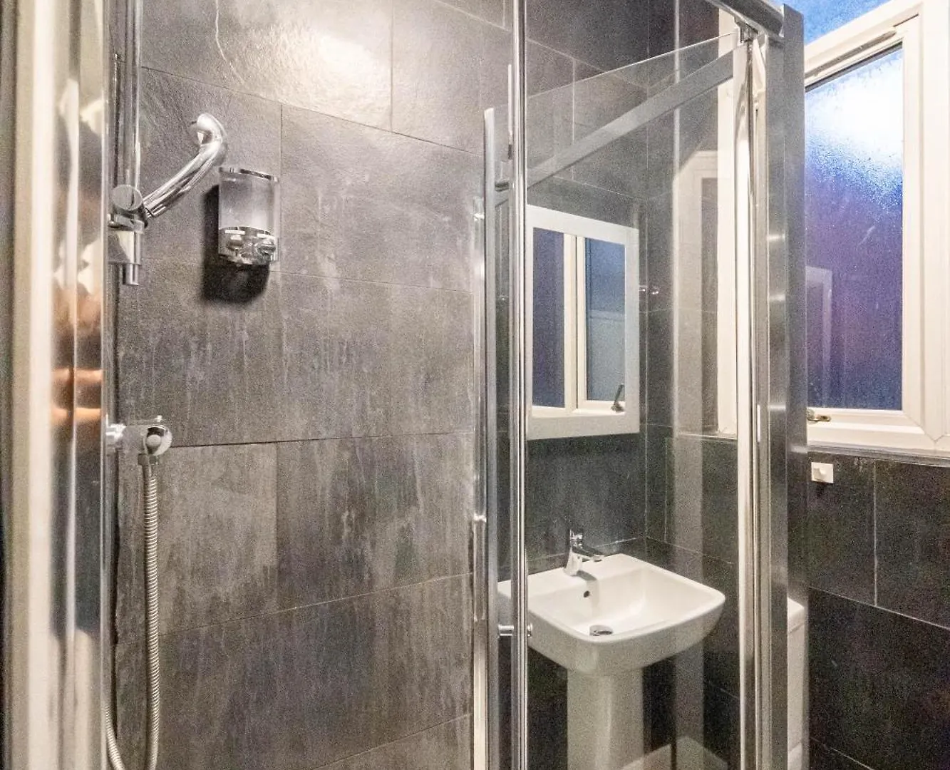 Bessemer Rooms Sheffield Guest house